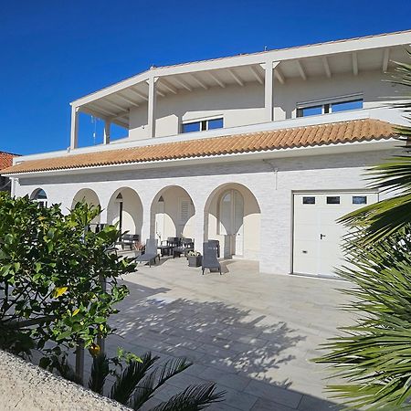 Villa Anny Avola Exteriör bild